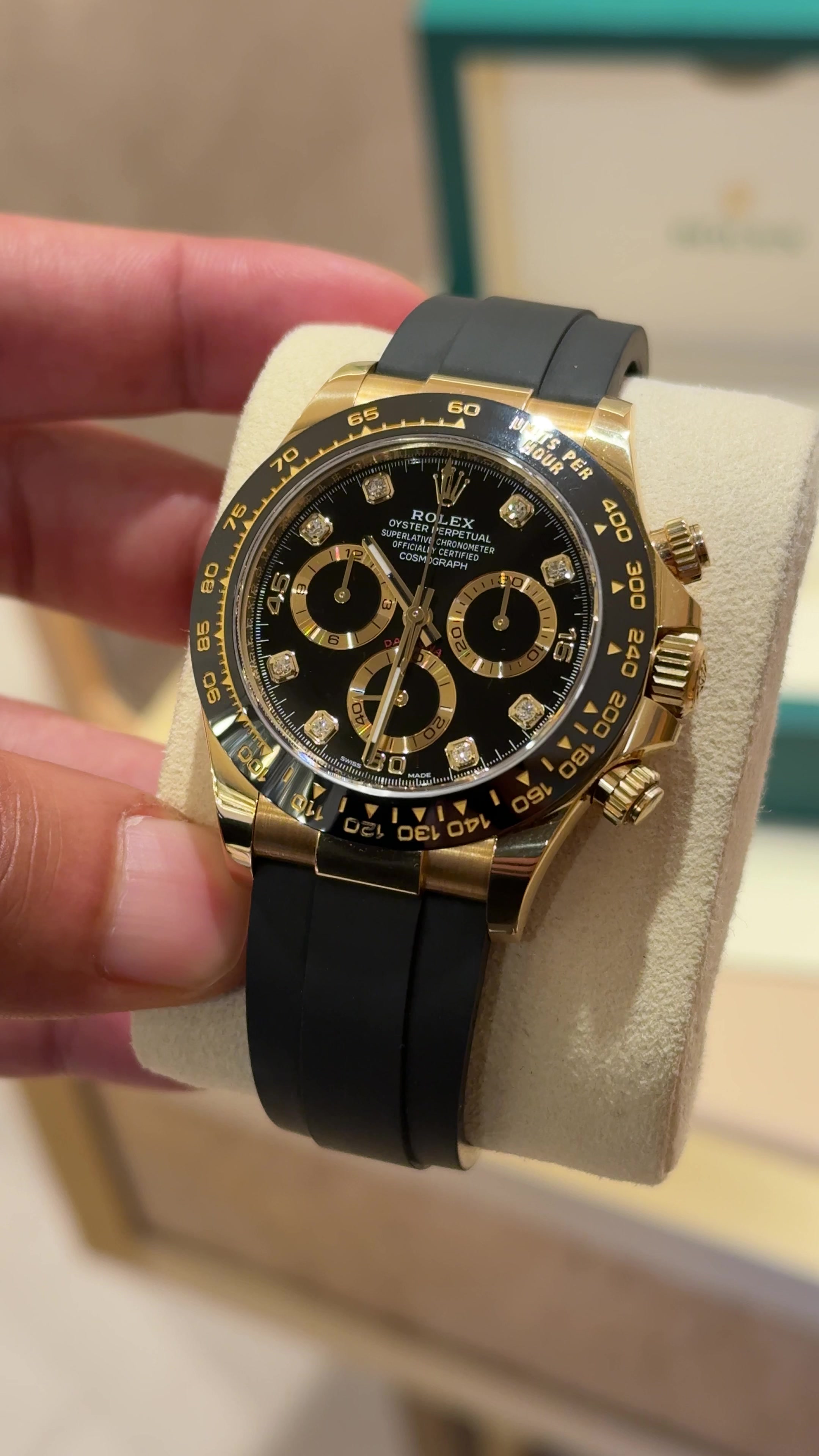 @Luxe Watches