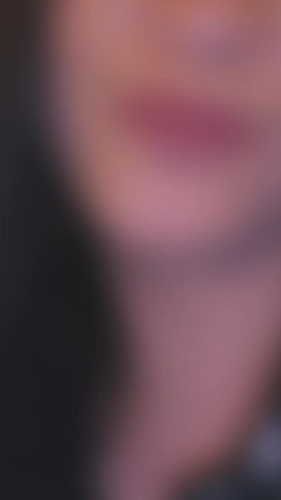 @Nela