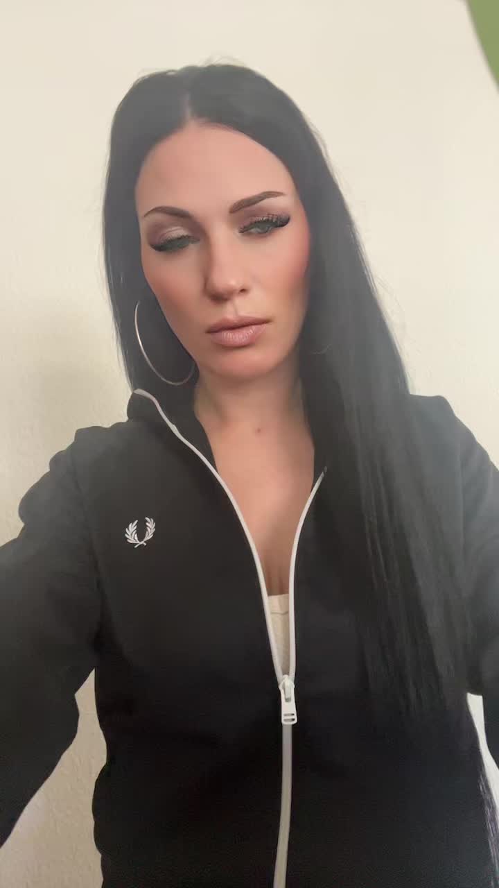 @_Miri_🦅🇩🇪