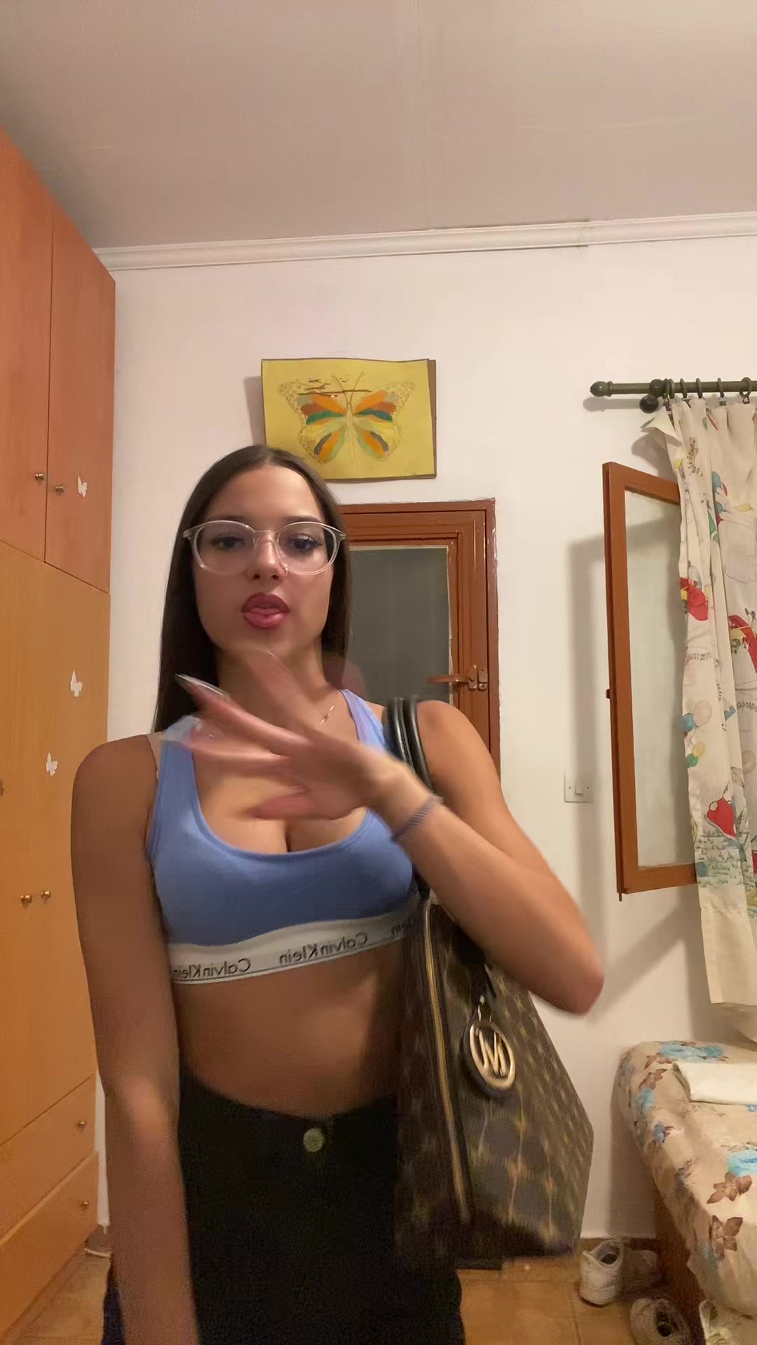 @bal1a$$