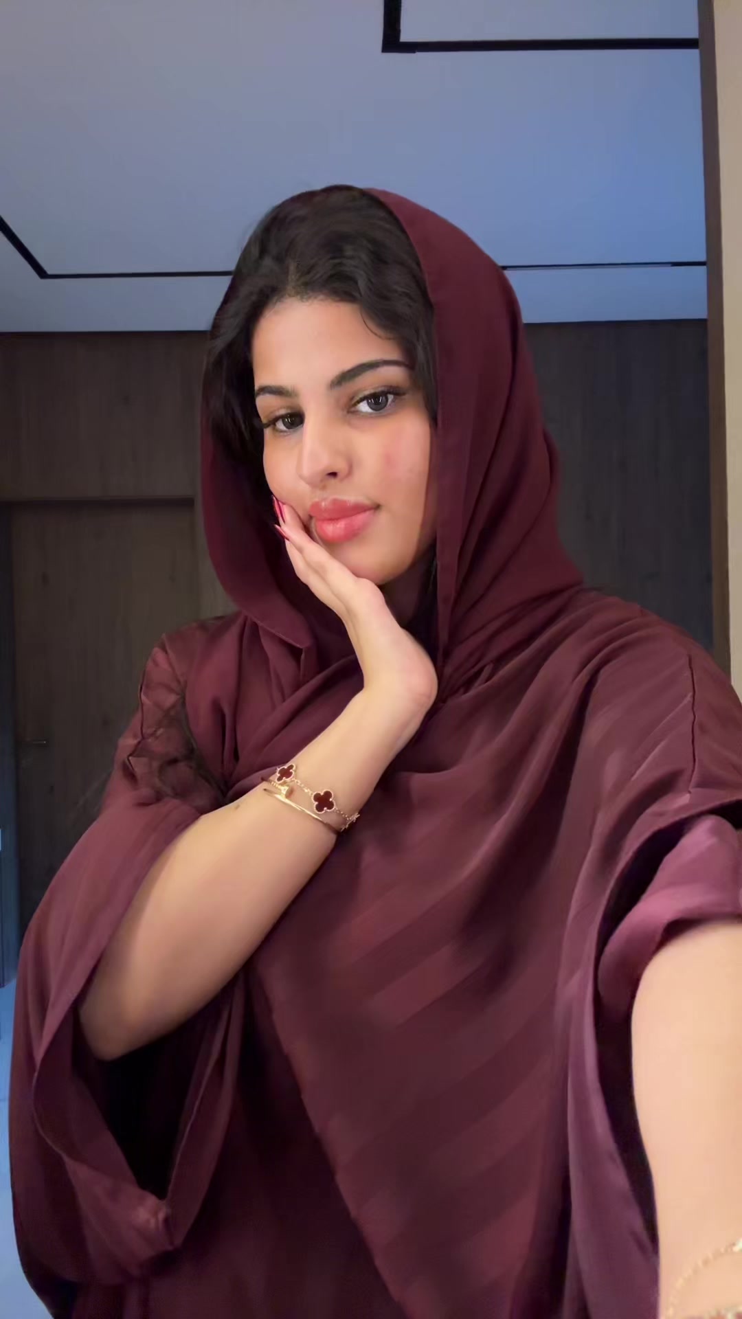 @إبتسام