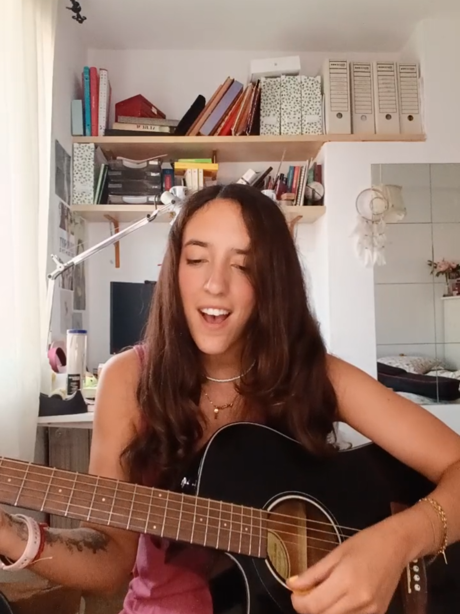 @julia_animeta