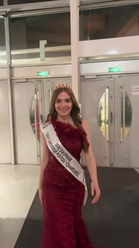 @audrina