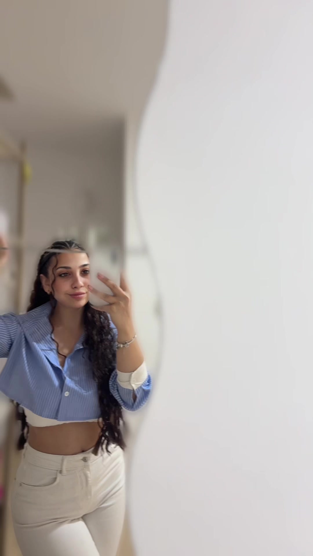 @Алисия Миленова