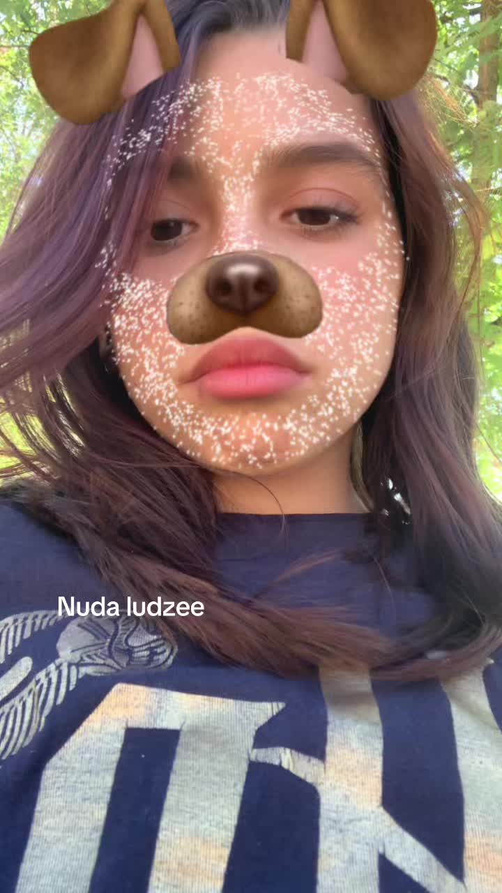 @🦋