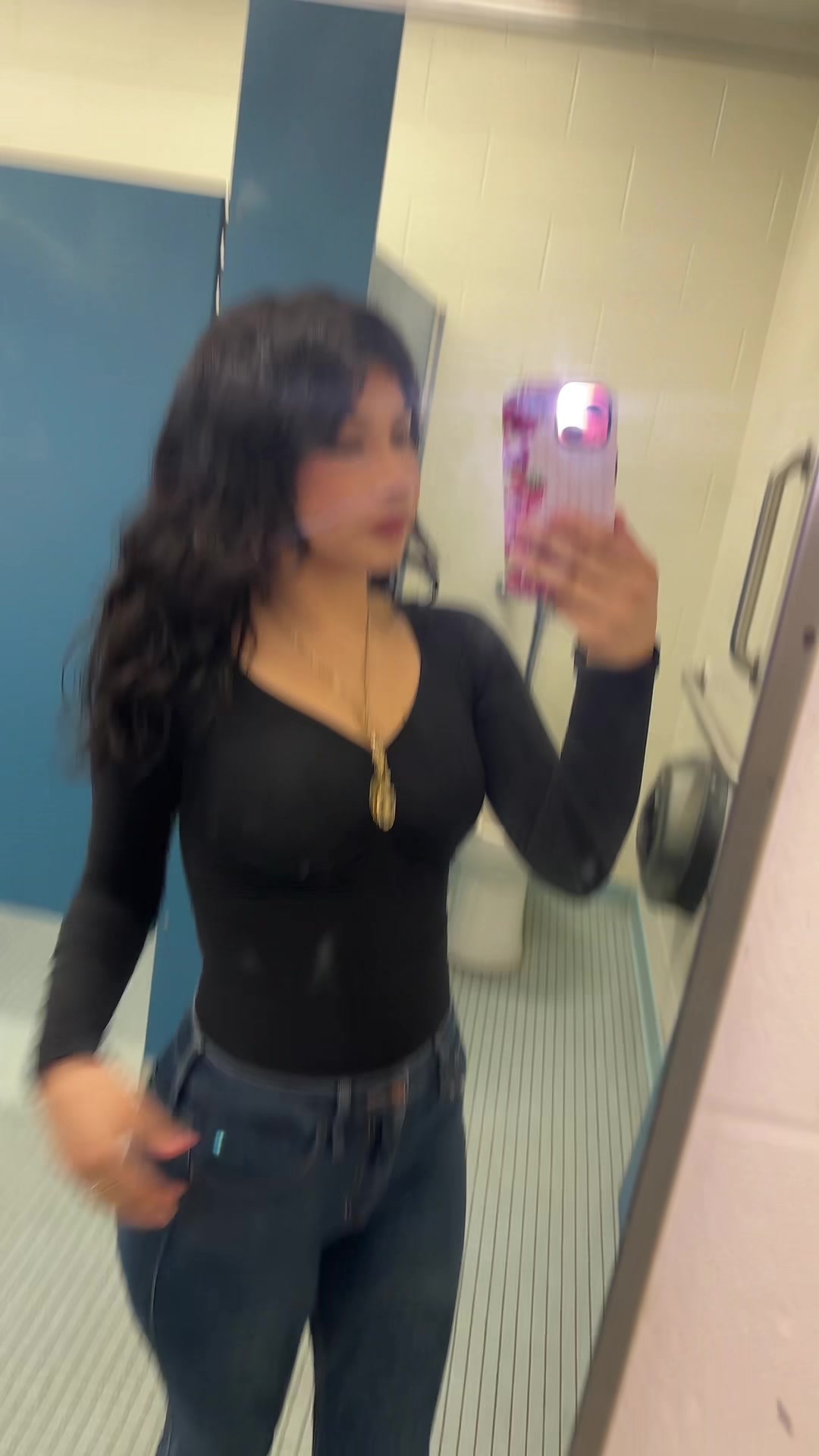 @๐๐๐