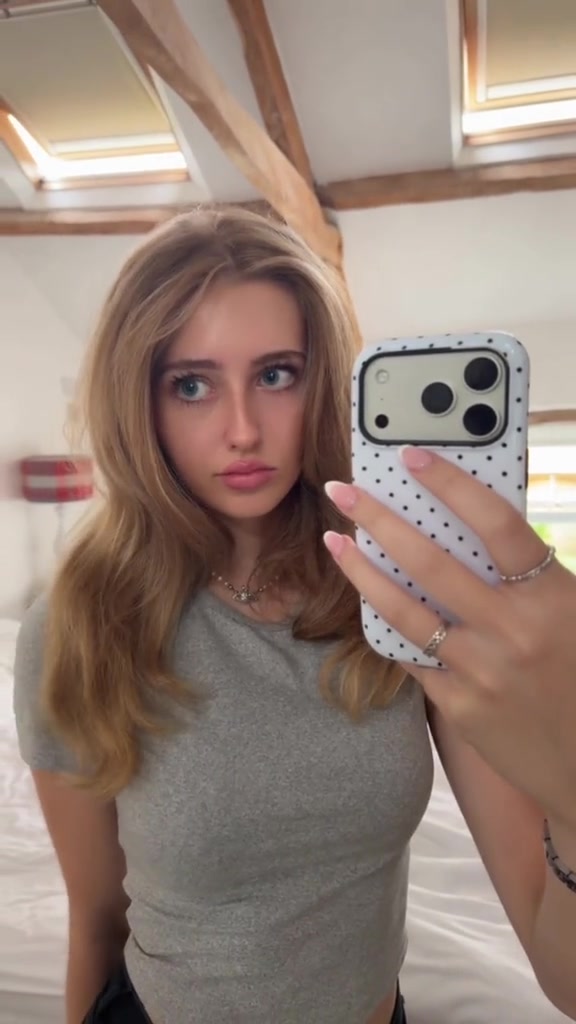 @Urfavblondie