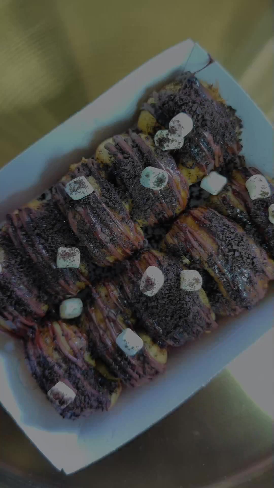 @YUMMY DONUTS