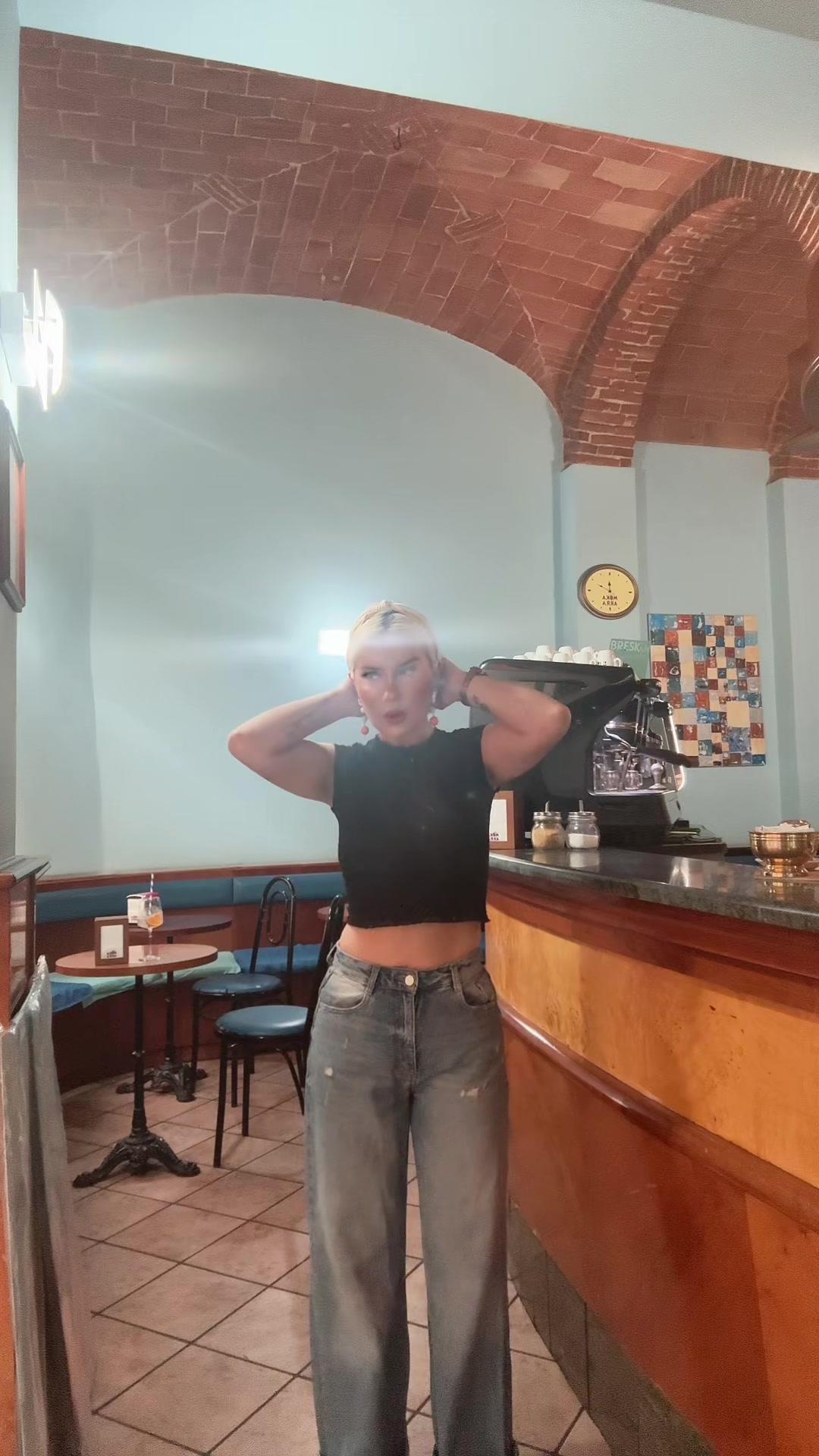 @Ela _entela