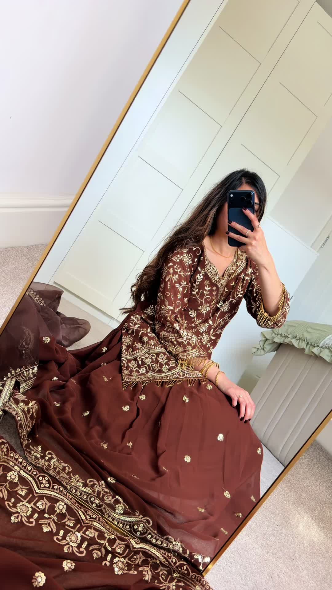 @Zebtique