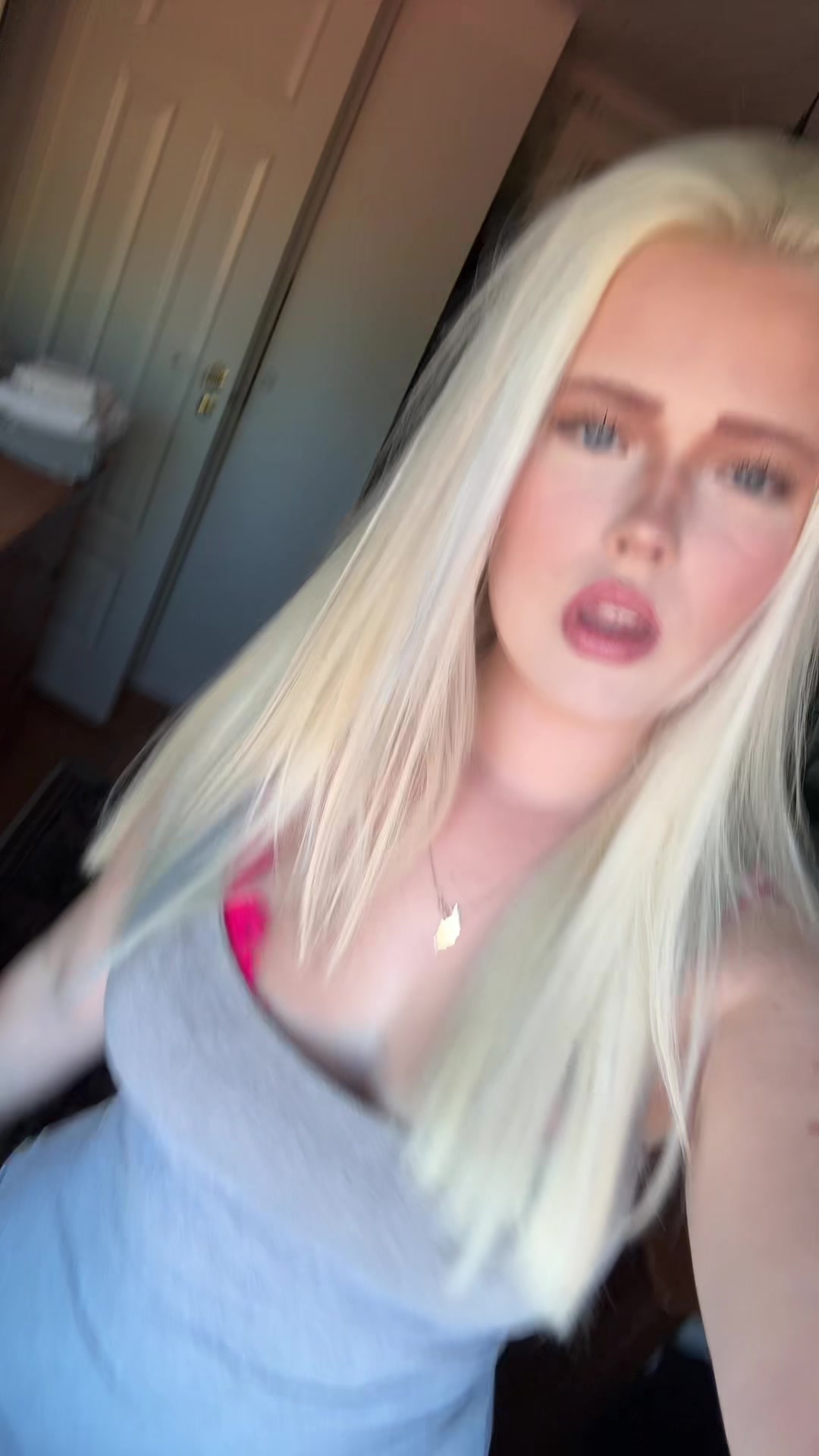 @ℰ𝓁𝓁ℯ𝓃🤍