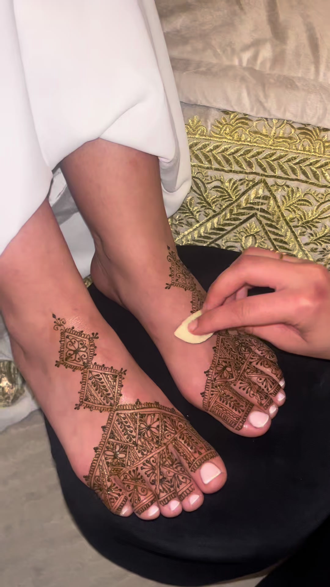 @Hennaart.28