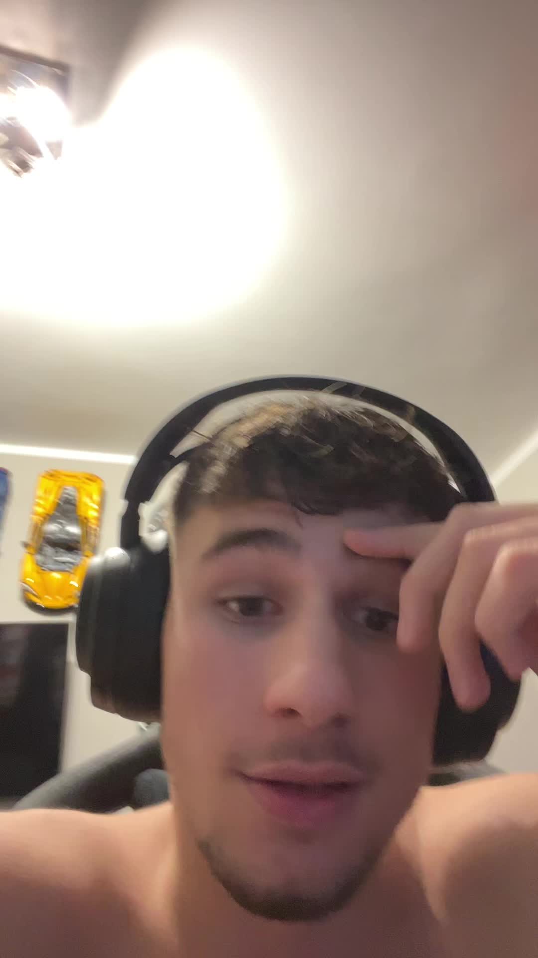 @WWsAvH