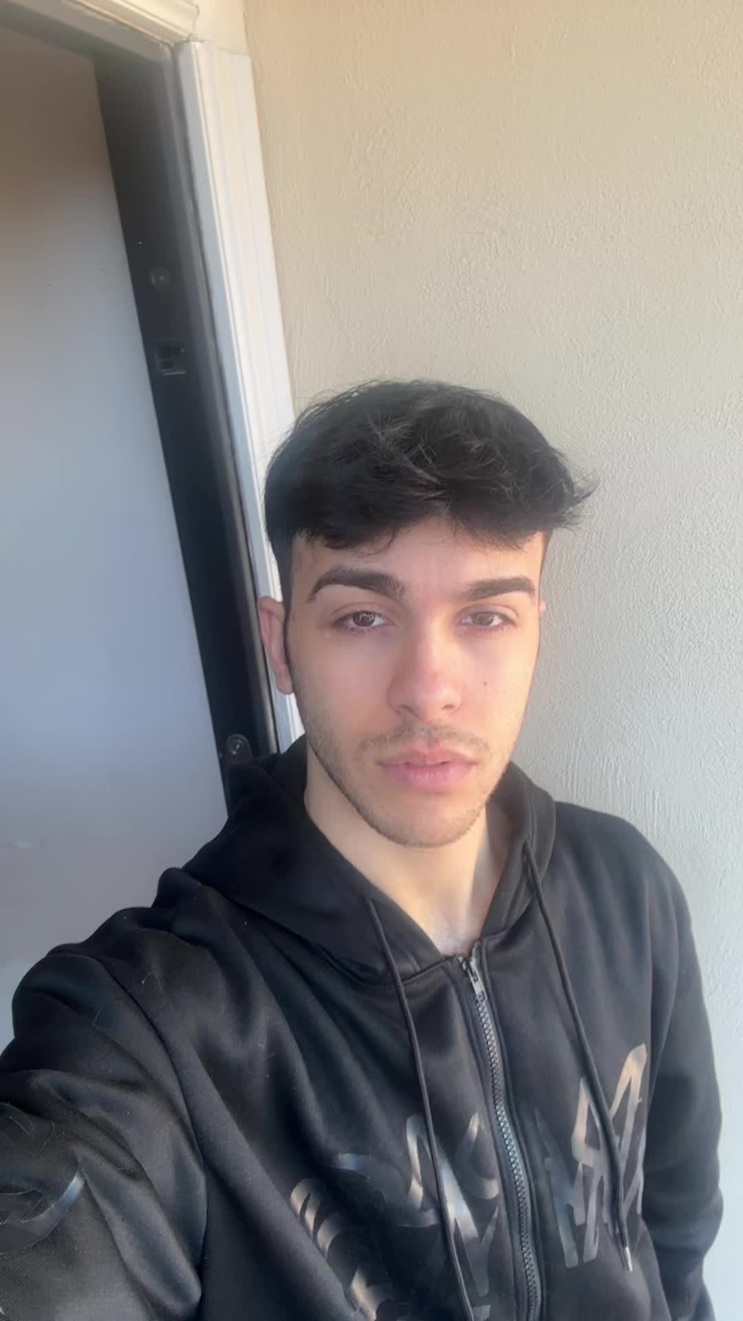 @GS