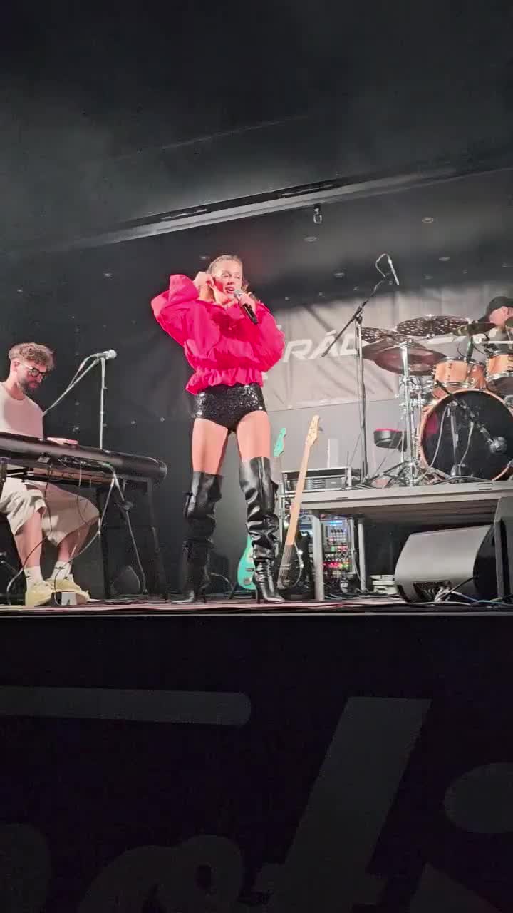 @Ema drobná 😍😍😍😍