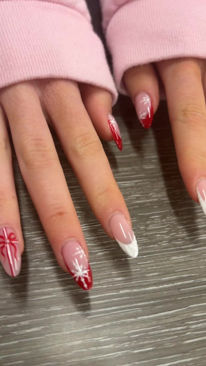 @blue sky nails del mar