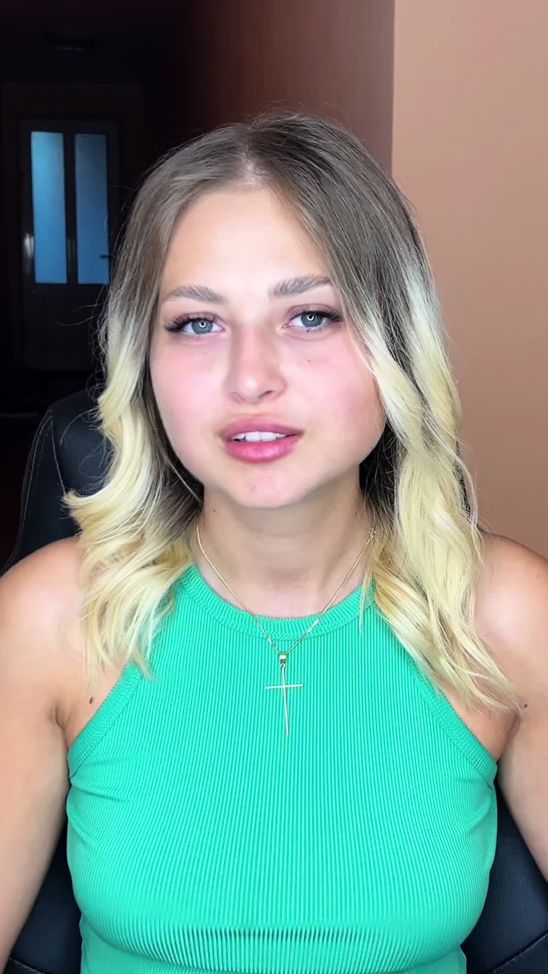@_
