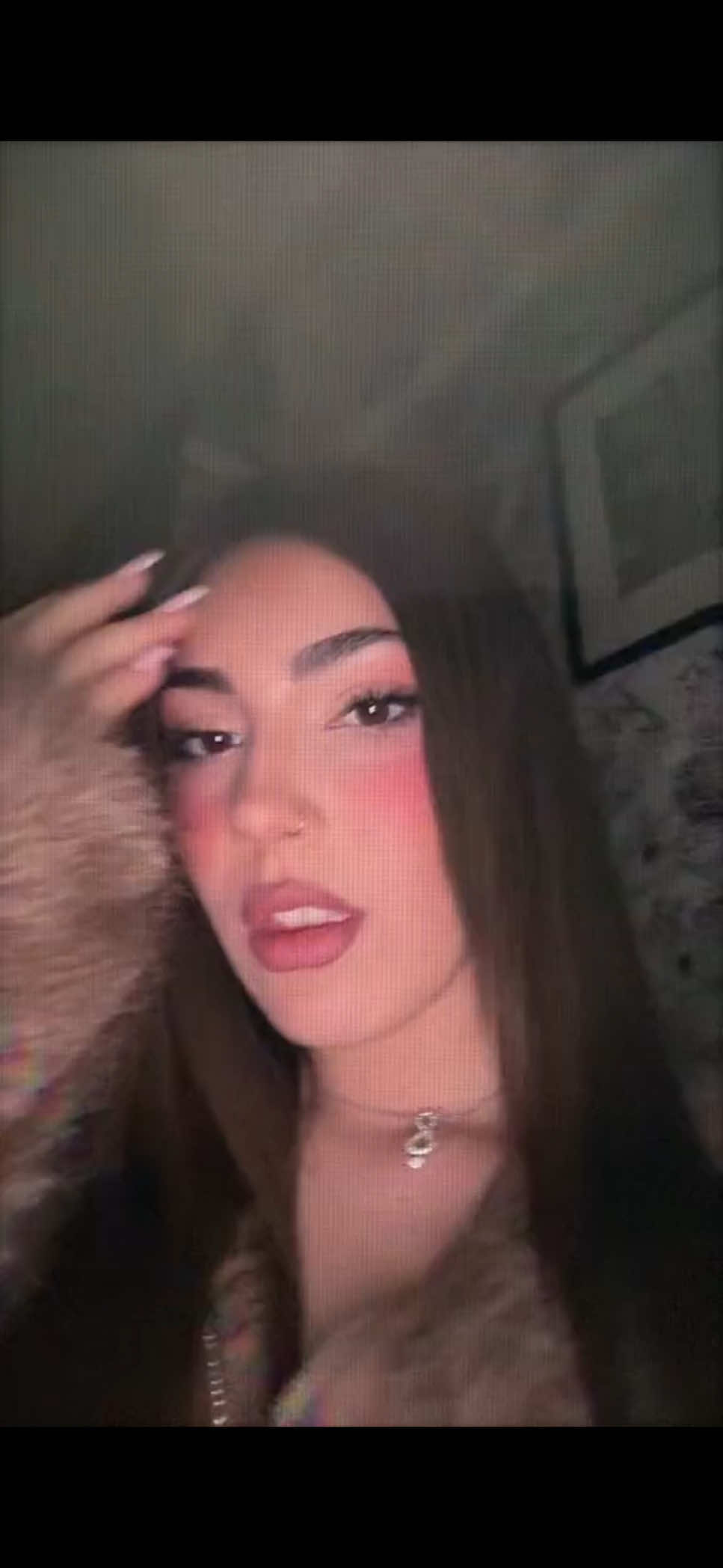 @nicole
