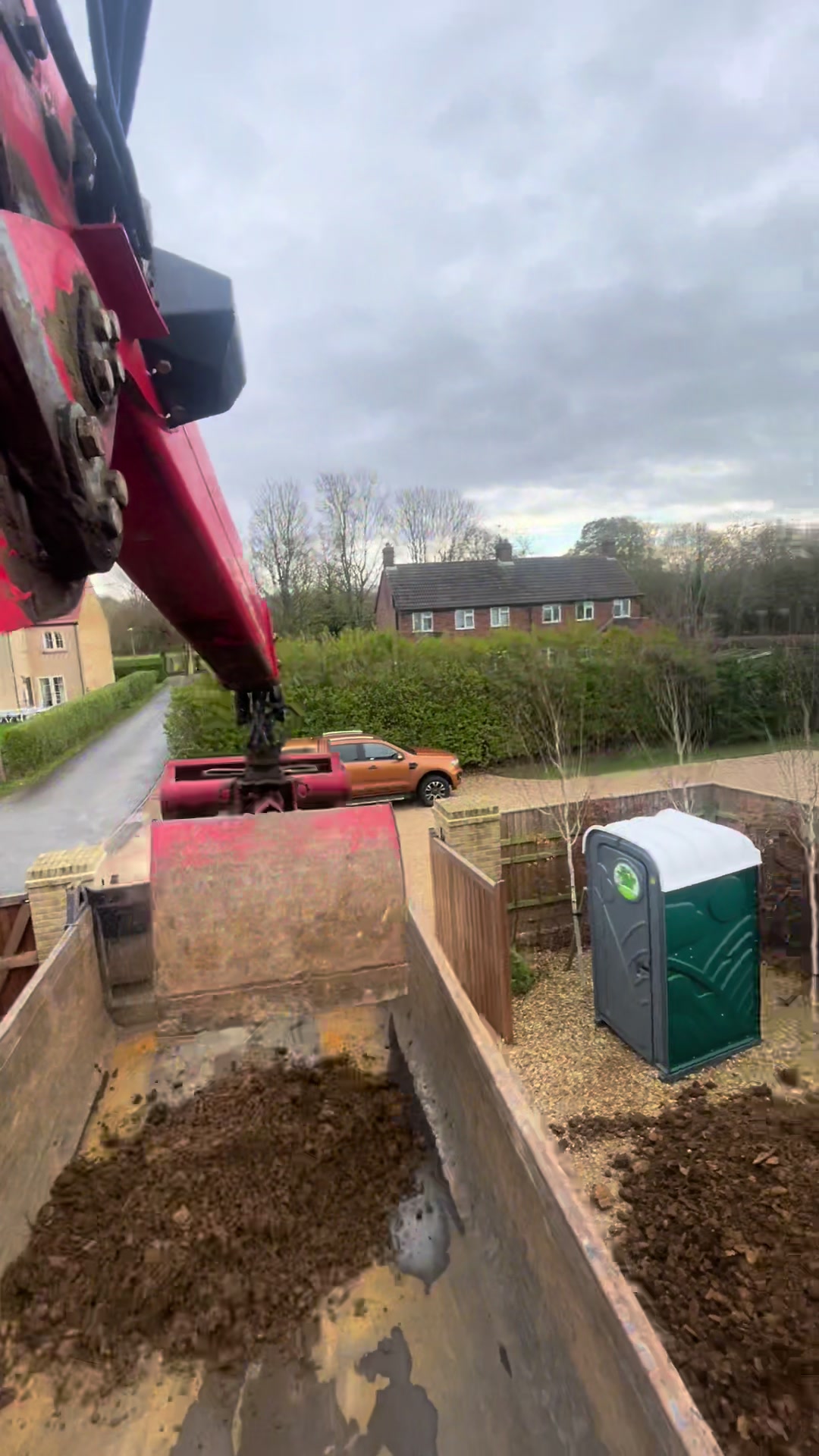 @Sleaford Grab Hire 🚨