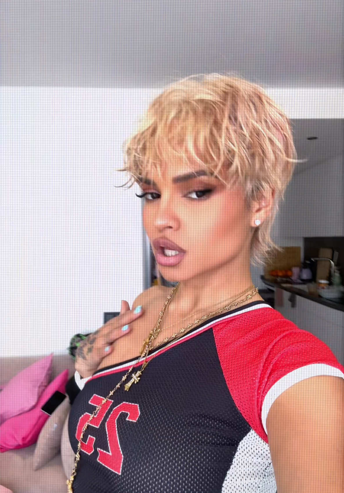 @ALEESHA ROSE