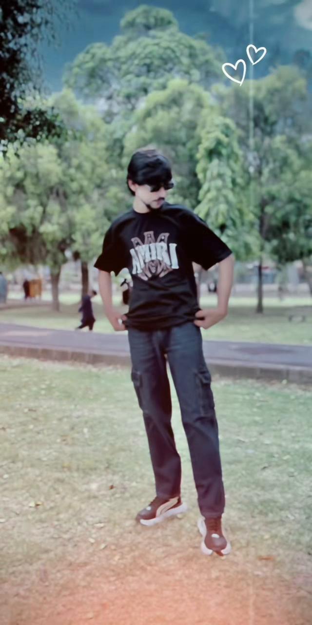 @UsMaN sialkoti295👿