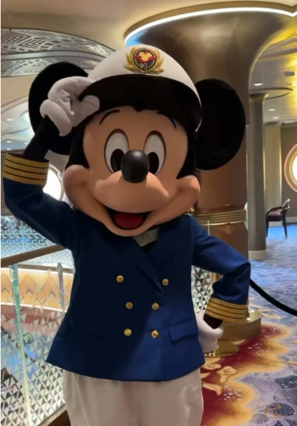 @Natasha Mickey World Travel