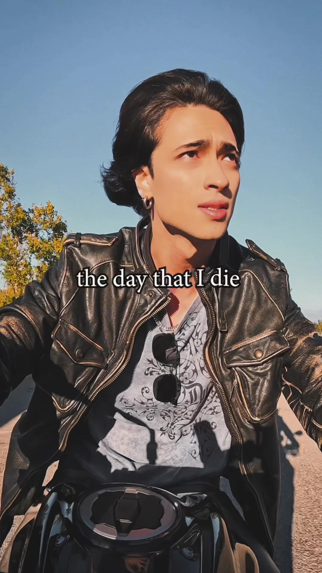 @Sebastian Moy