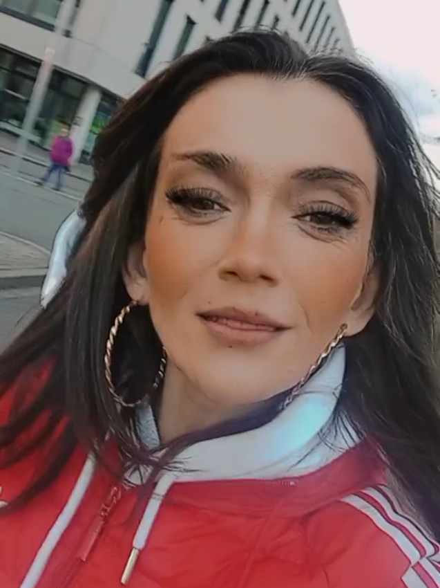 @liz