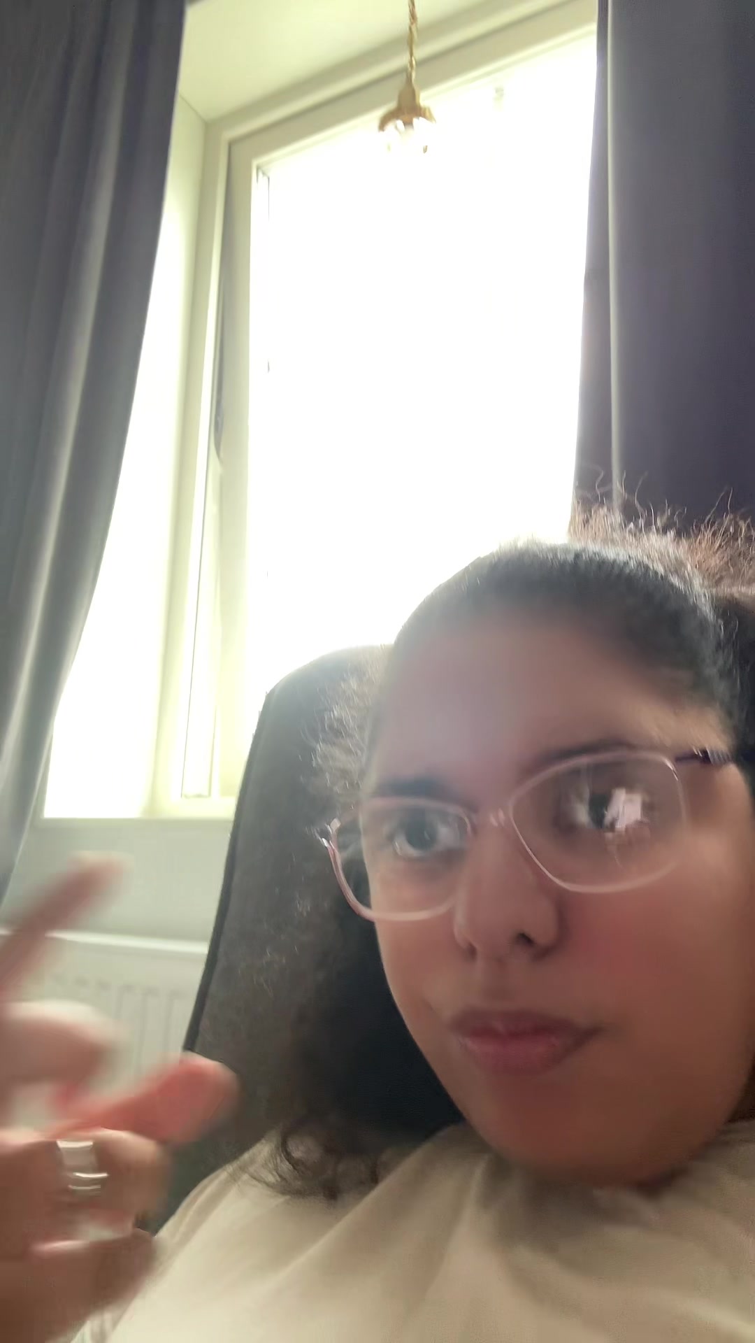 @QueenRana