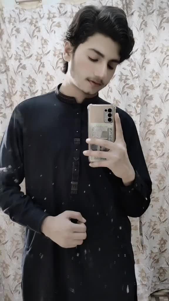 @𝘼𝙗𝙙𝙪𝙡𝙡𝙖𝙝🧿