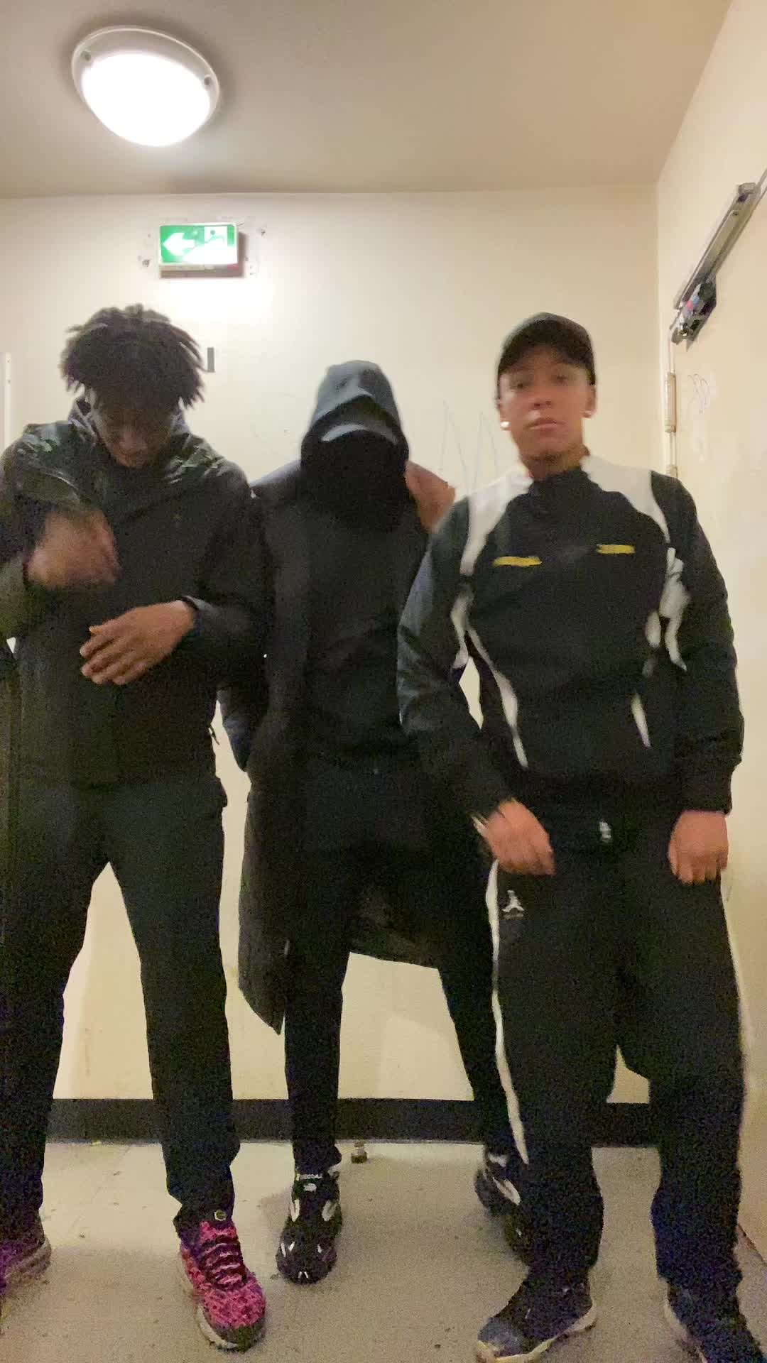 @Niako🇲🇶
