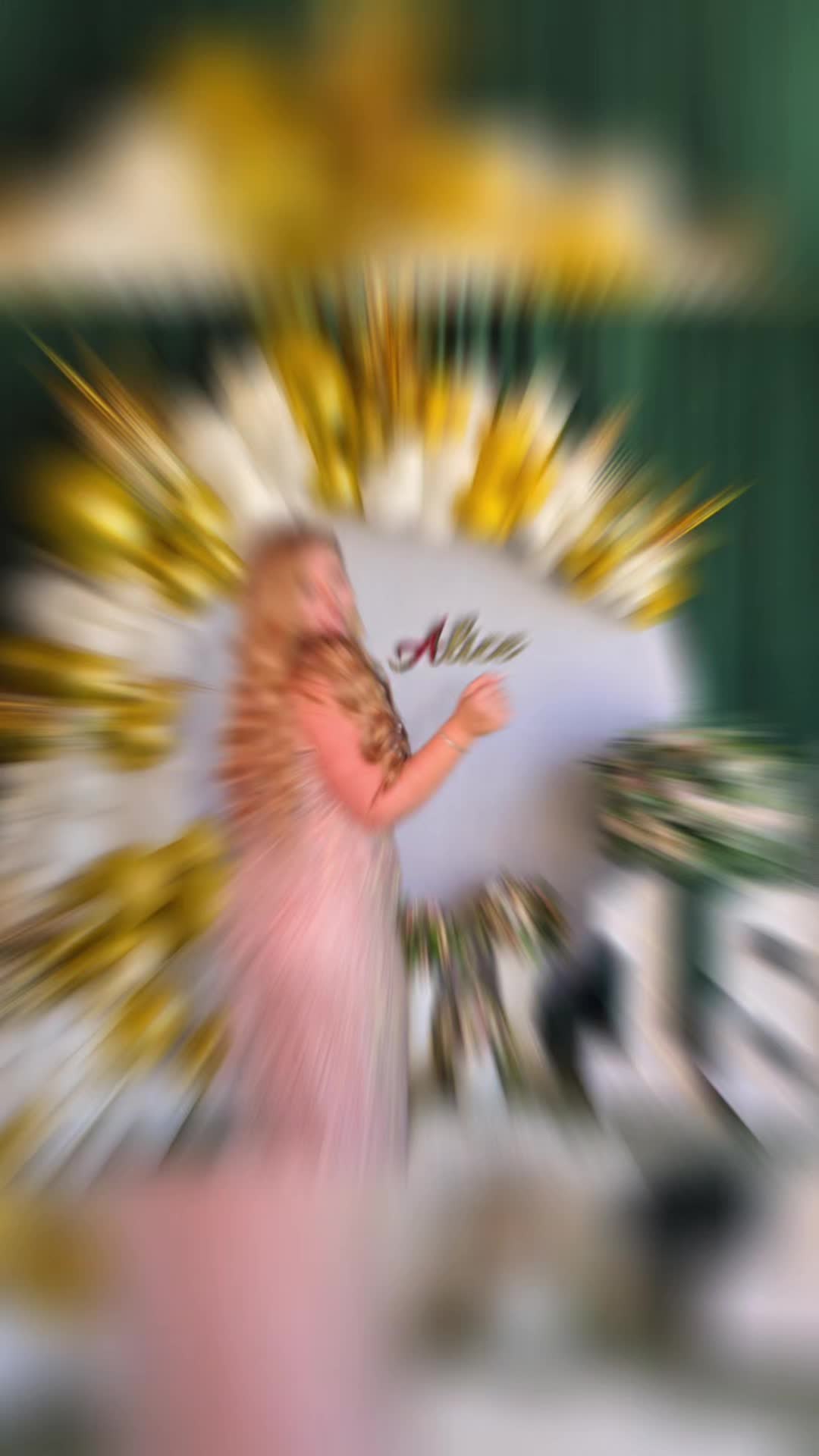 @Ela