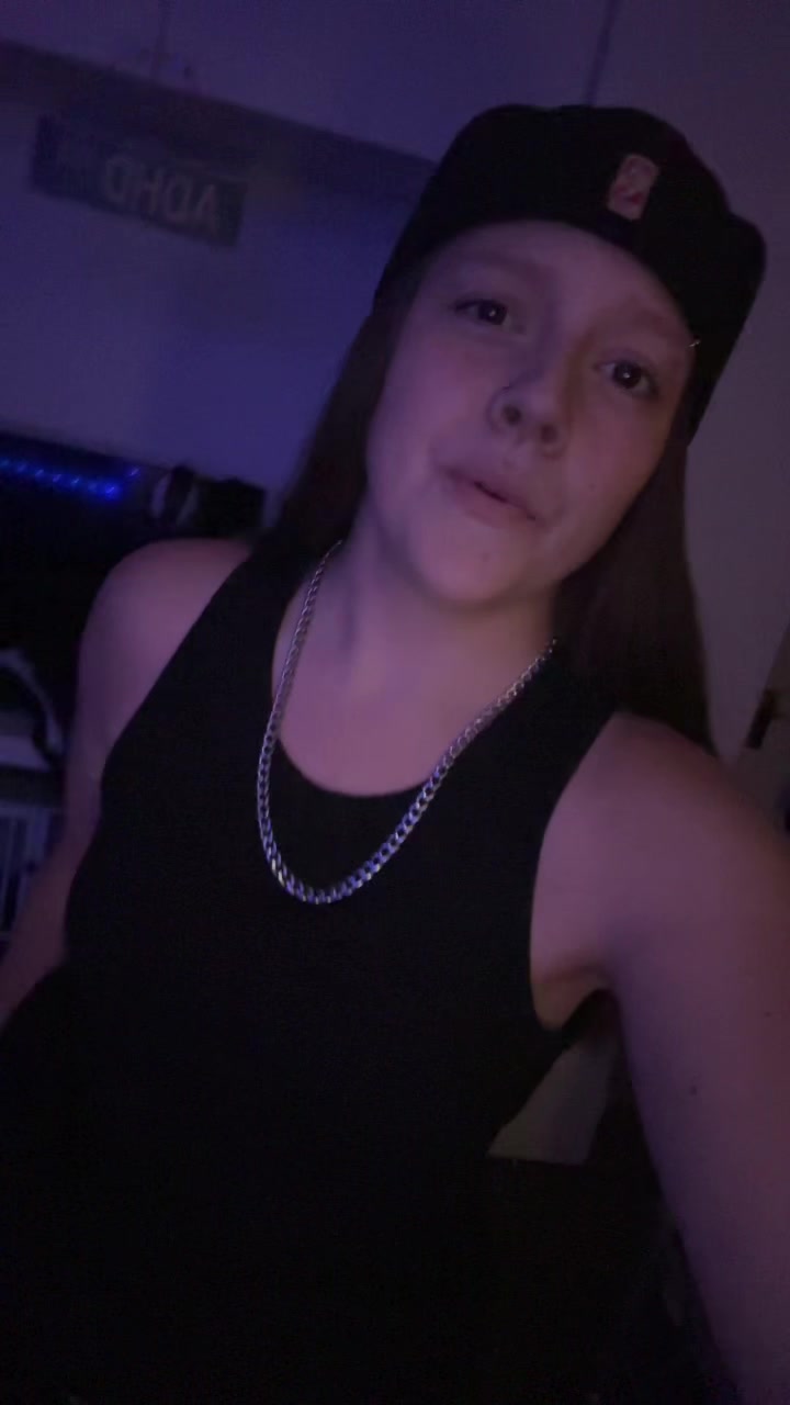 @cicitucker2