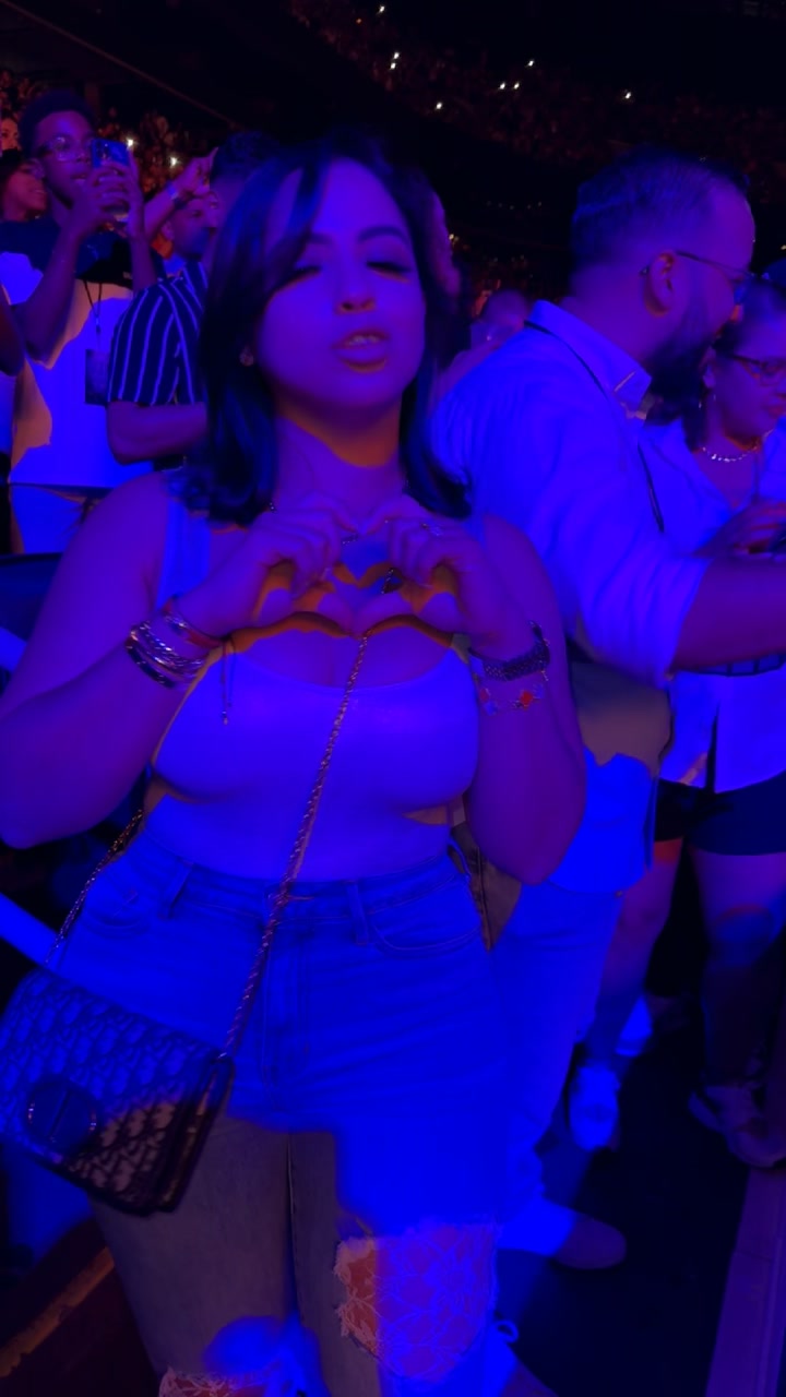 @Denisse721