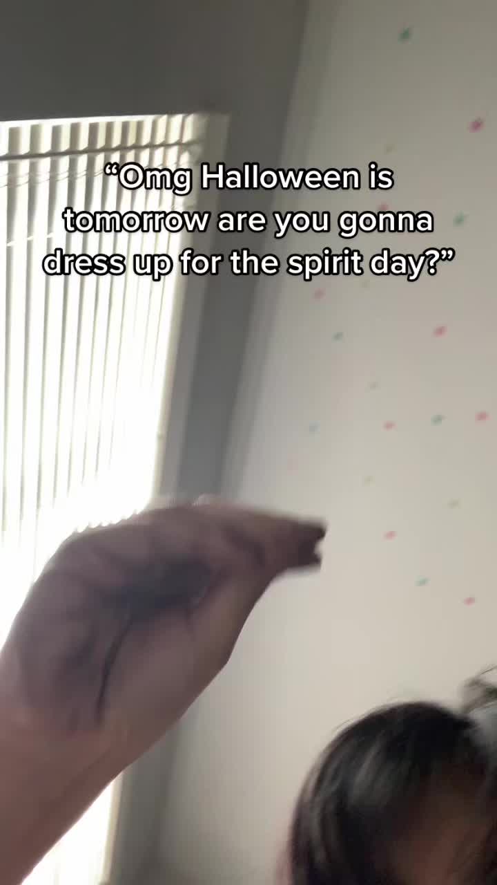 @Ava(Izuku&rsquo;s gf)