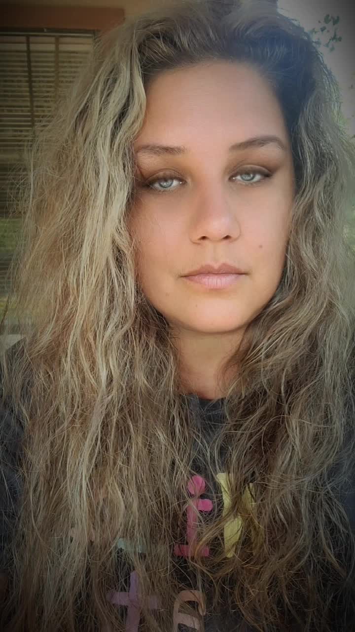 @SoniaBlue72