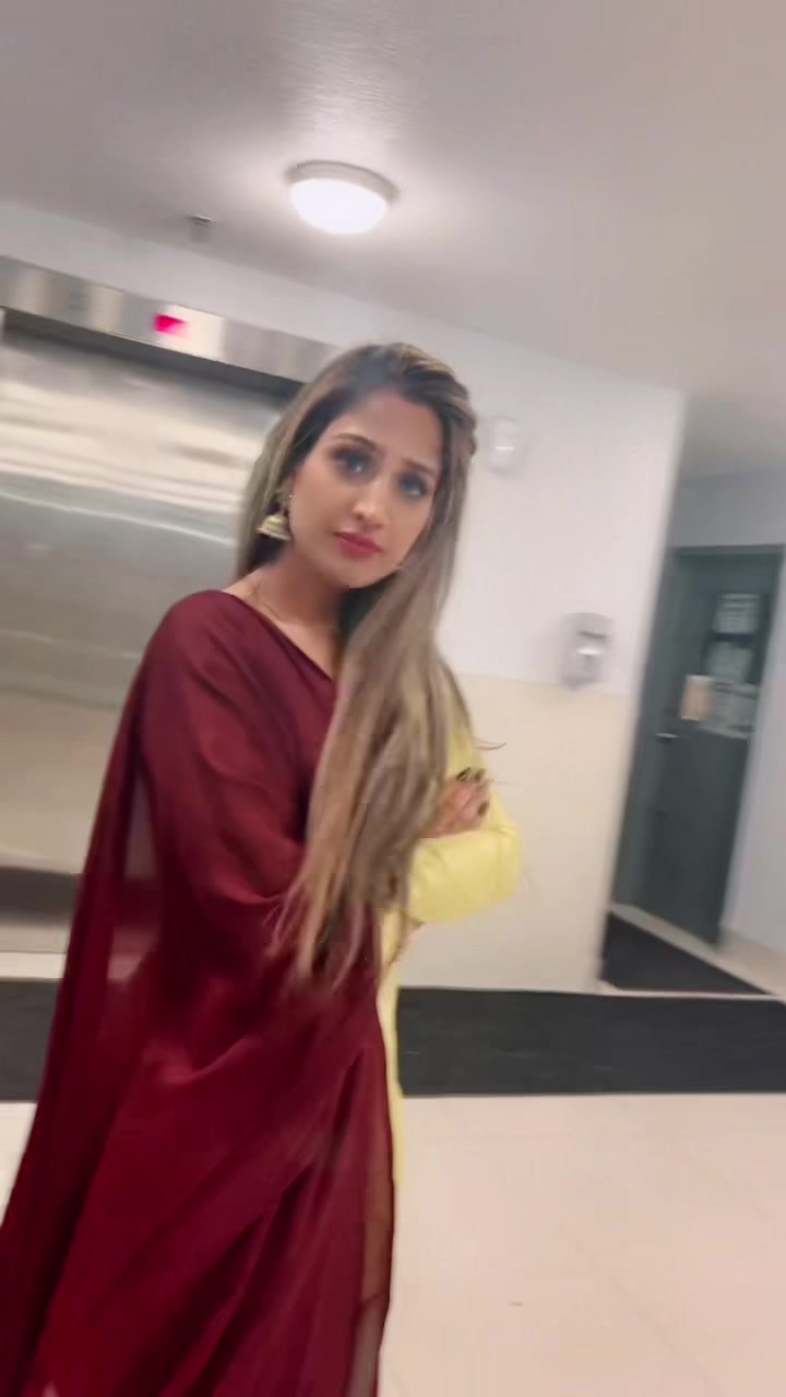 @Aarzoo🥀