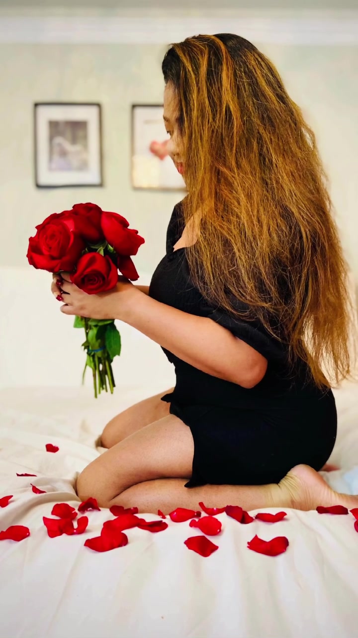 @Janvee09