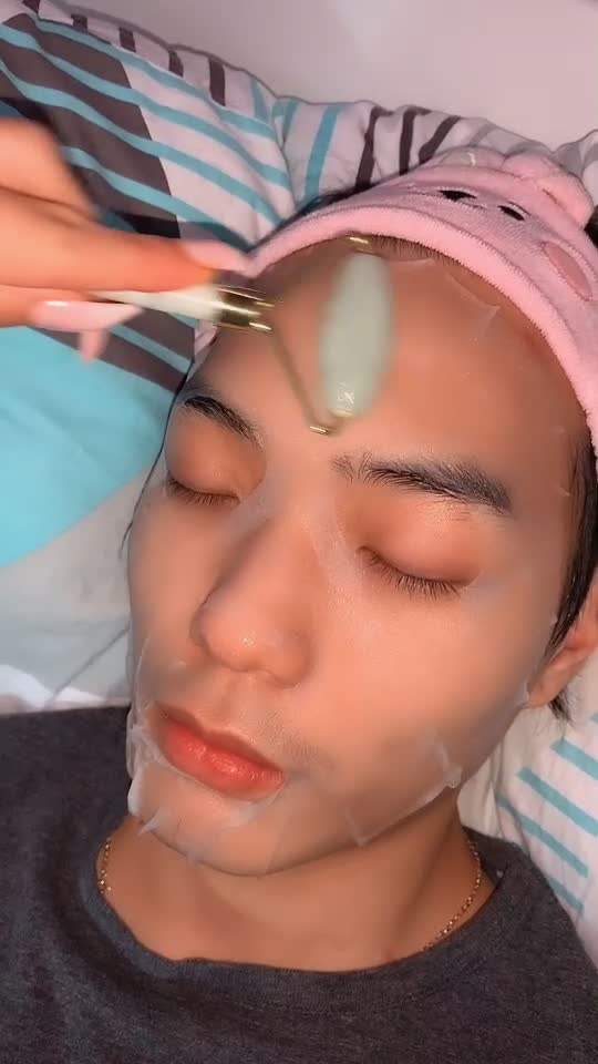 @Mel ᢉ𐭩