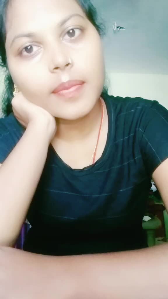 @priya mudhiraj😍😘