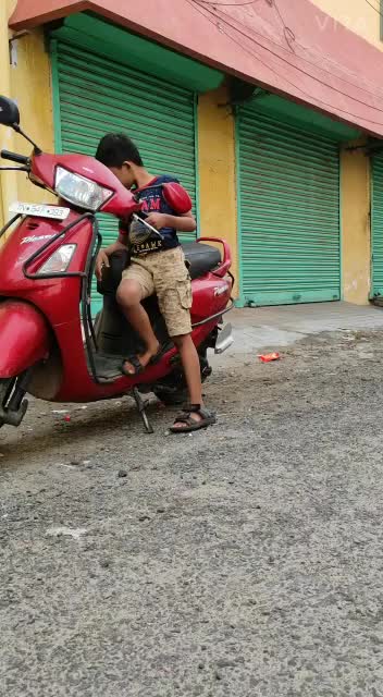 @useBala