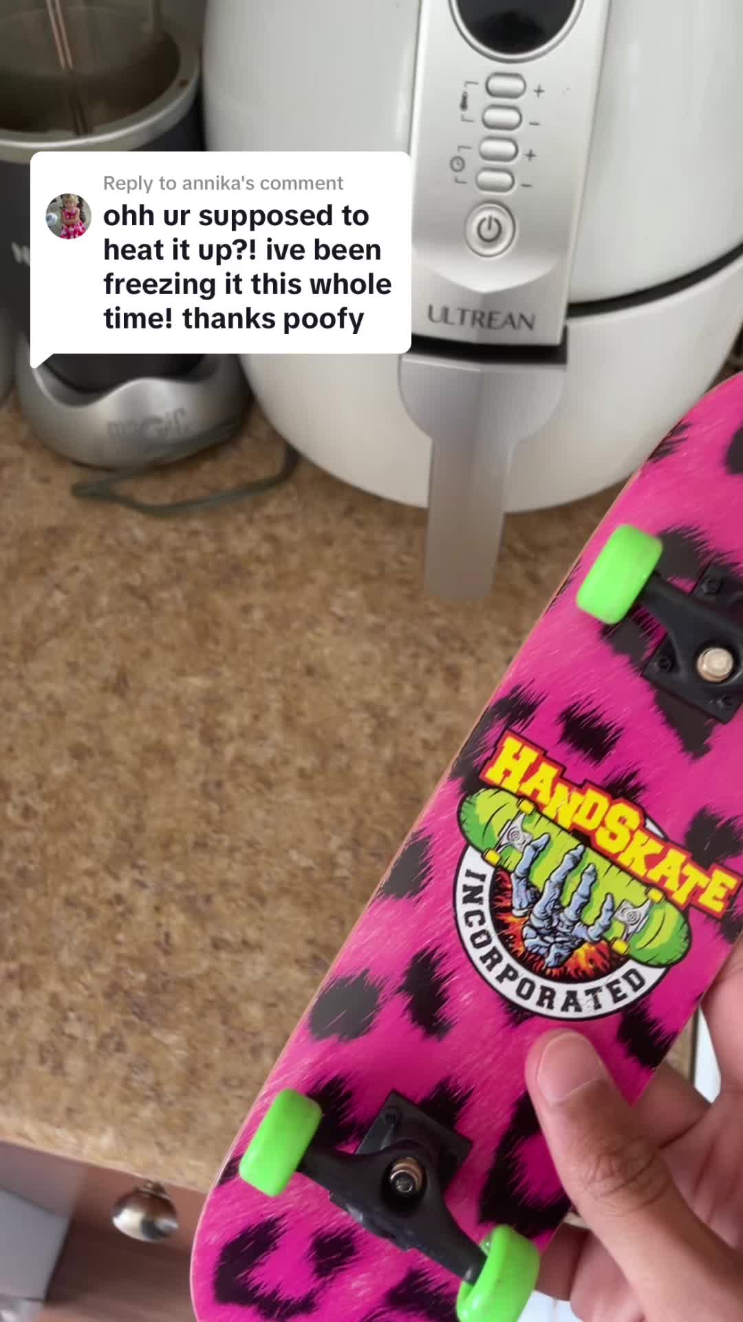 @Poofy