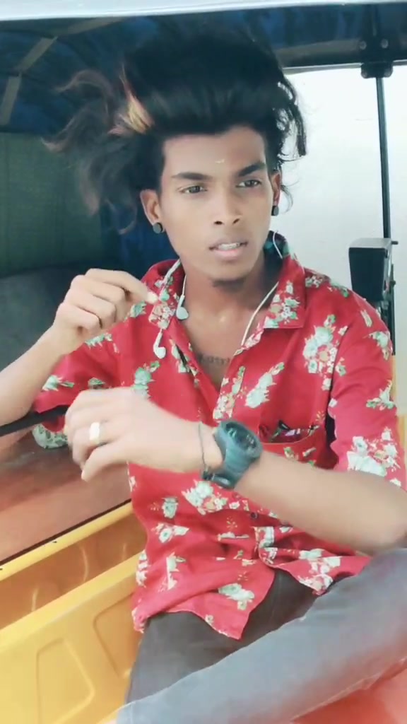 @Buji