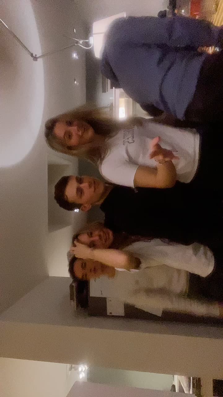 @Lottehazelaar