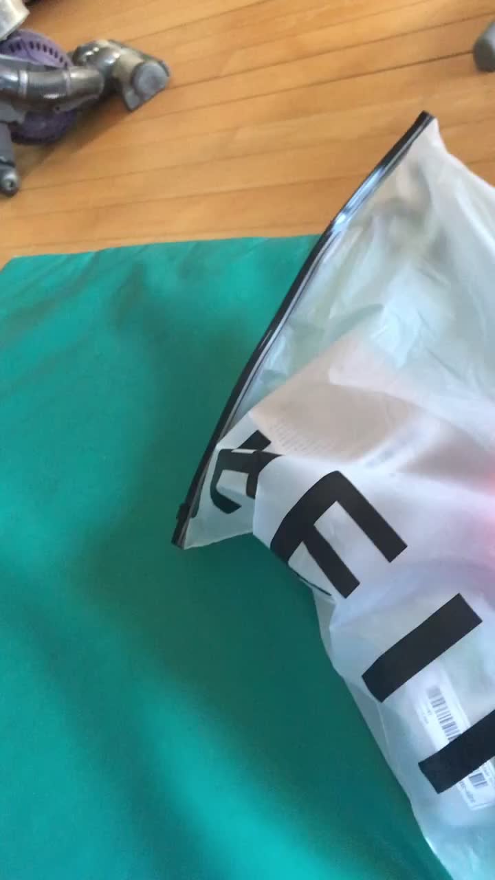 @Hi