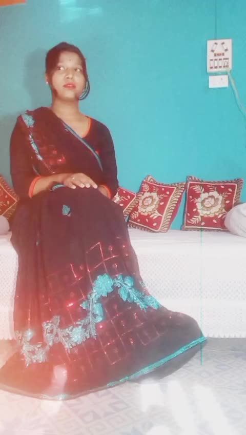 @Farnazkhan09