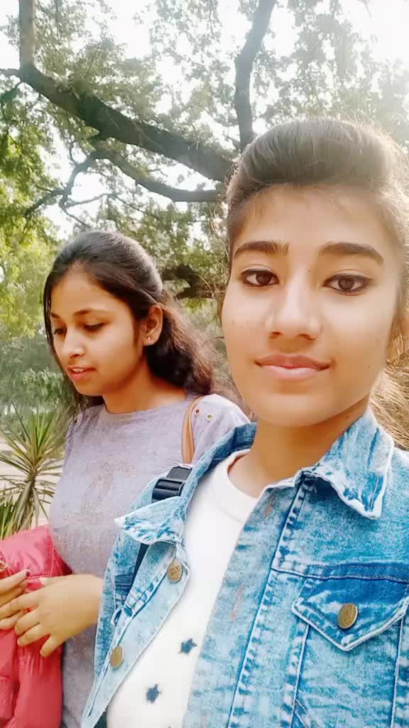 @shivani 👑💍