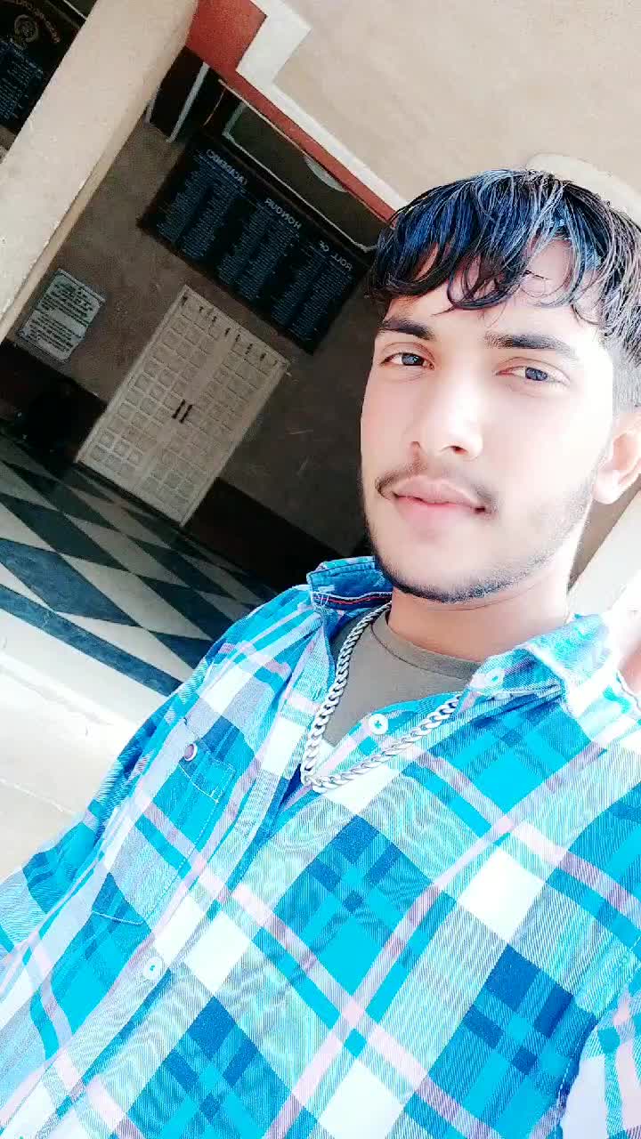 @HarryBarta