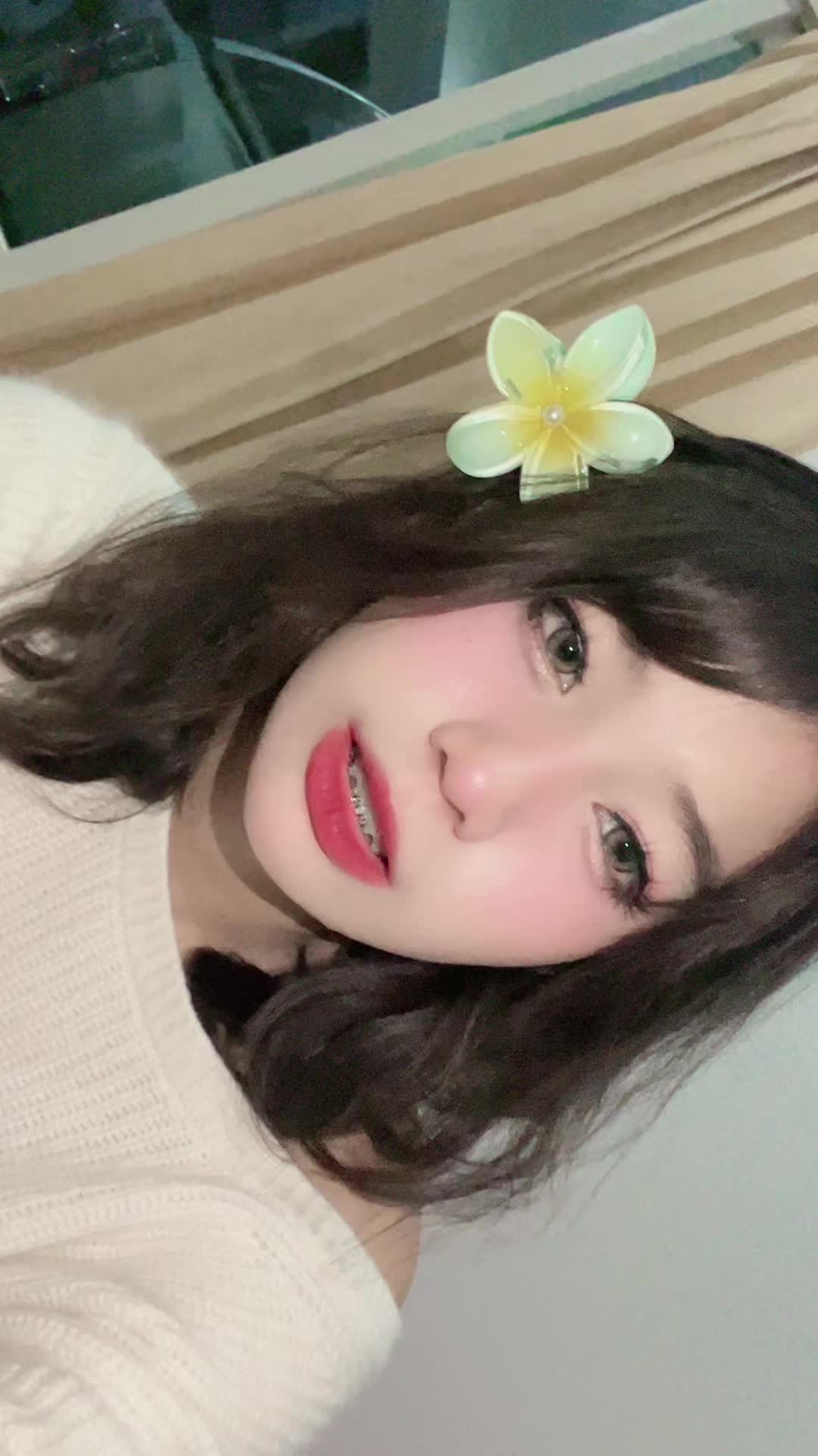 @ครีมตาหยี๋🍒🐻&zwj;❄️