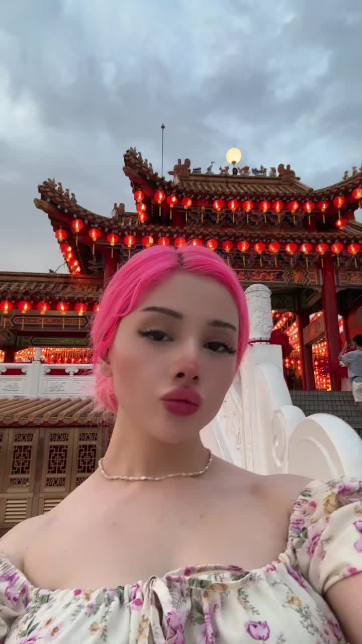 @Sera